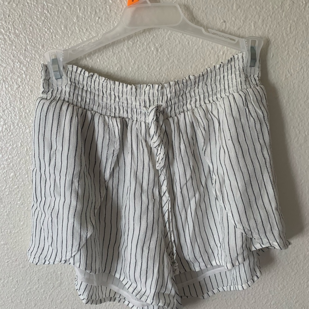 Small American Eagle Dress shorts.